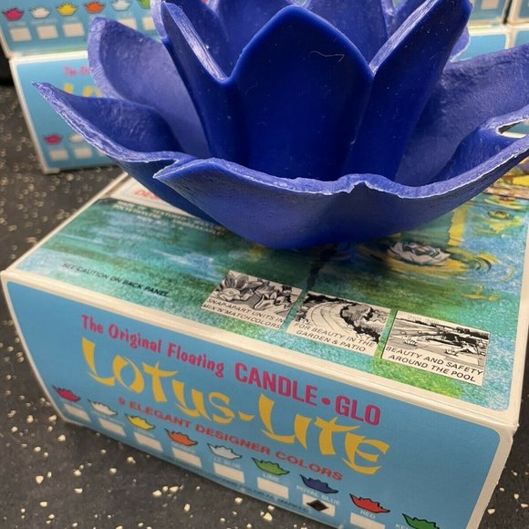 4 Vintage Lotus Lite Candle Glo Floating Pool Candles Tiki MCM Red White Blue - Picture 7 of 11